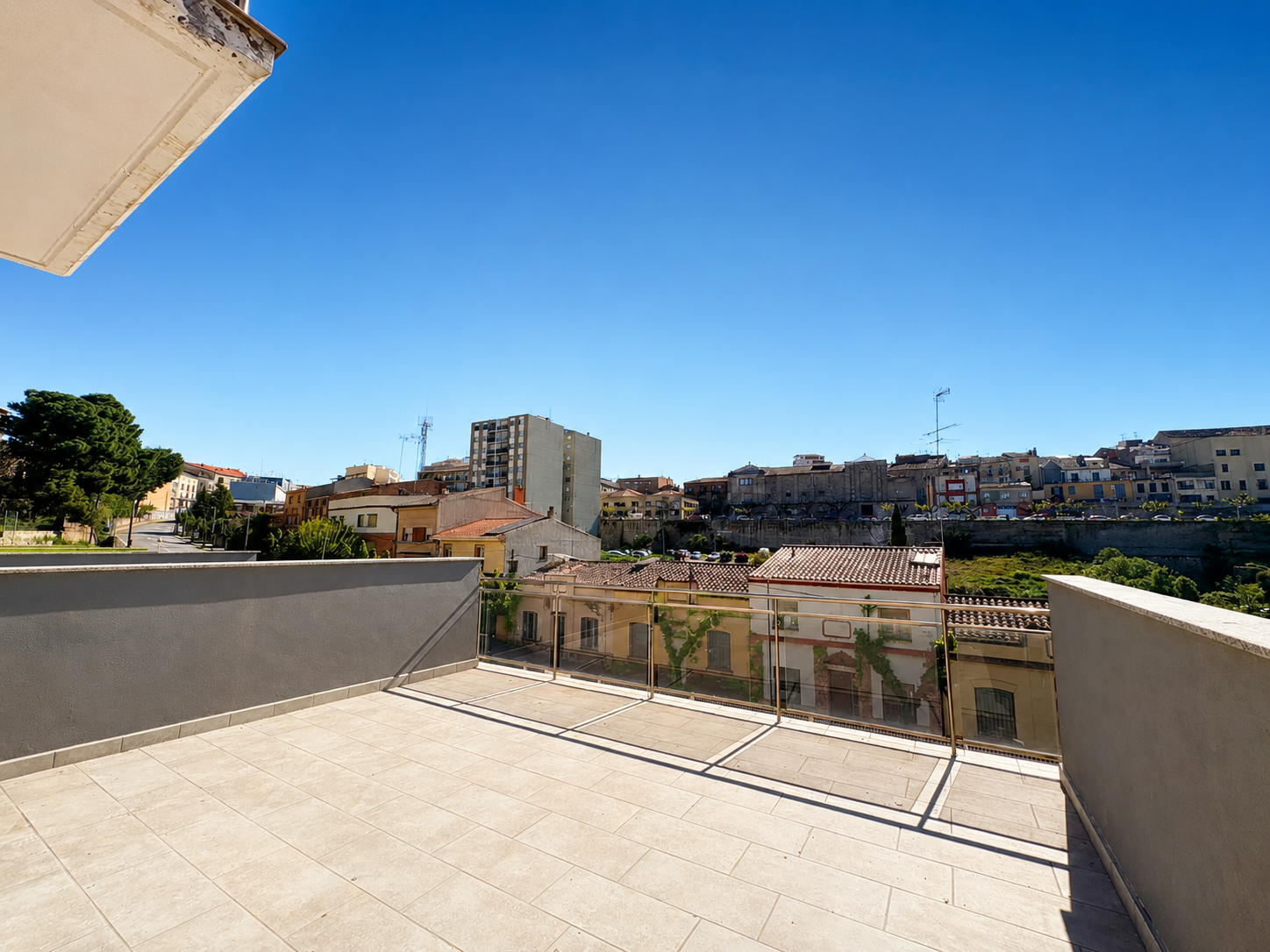 Terraza con vista a Cervera